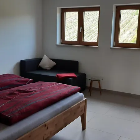 Thoma Apartment *