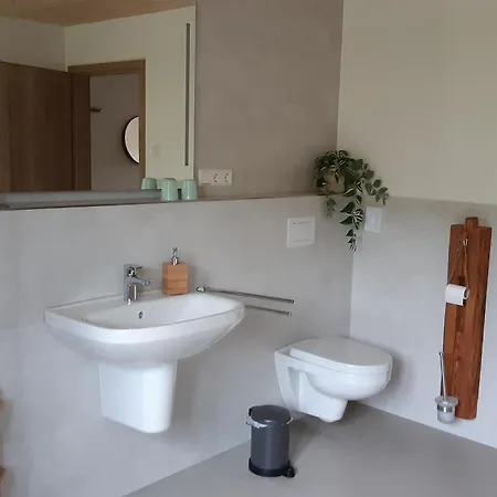 Thoma Apartment *