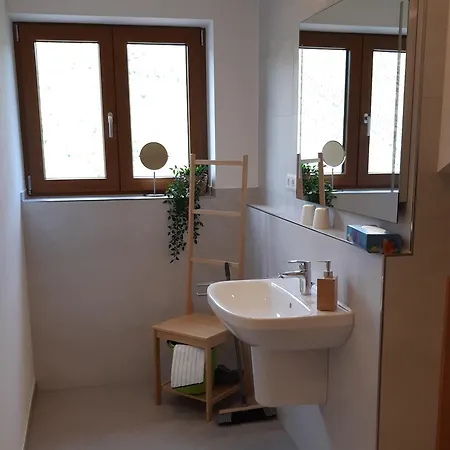 Thoma Apartment
